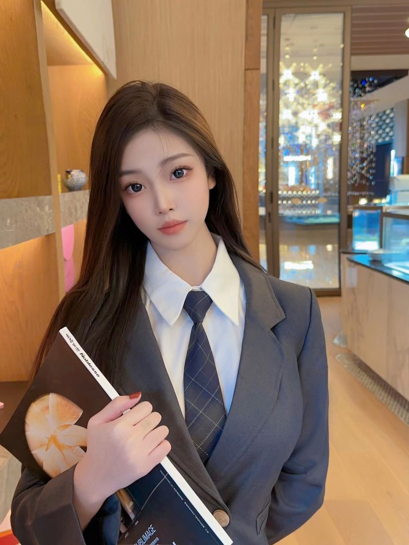 广州外围  超级甜美 天然无整美少女