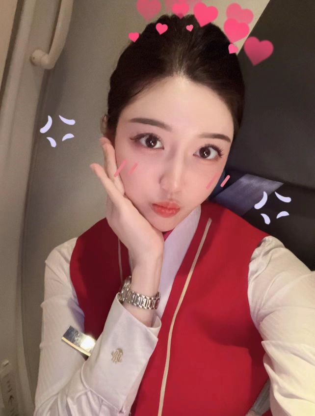 南京外围 南航空姐 第一次下海