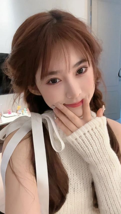 广州外围  兼职网红全身雪白 南方女孩相关配图