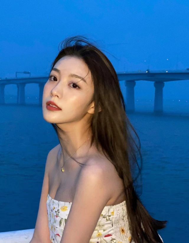 杭州外围 天然无整 肤白嫩滑甜美可人小仙女相关配图