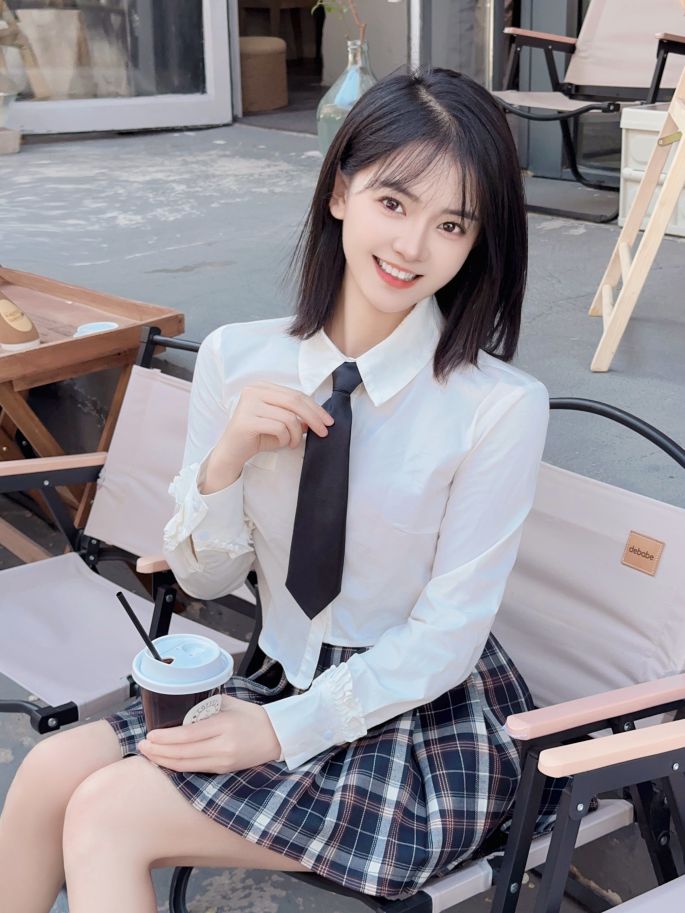 南京外围 甜美可爱清纯靓丽小仙女