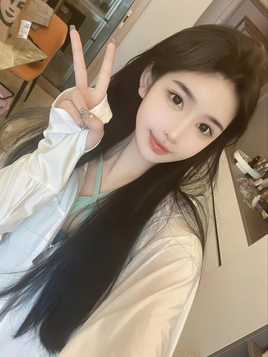 厦门外围 知性懂事 腰细肤白 活好不催小妖精