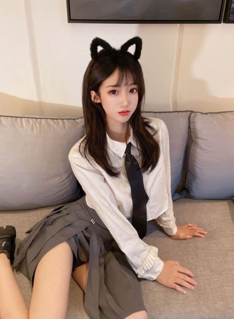 南京外围 甜美可爱 天然无整 真实03年学生妹相关配图