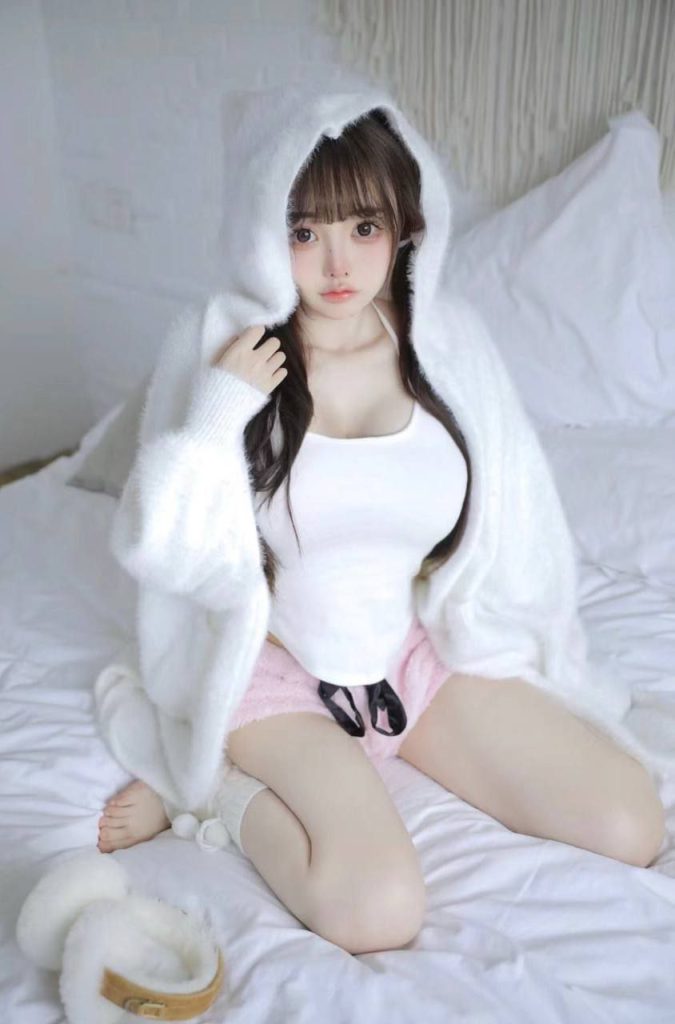 广州外围 04极品萝莉～早早相关配图