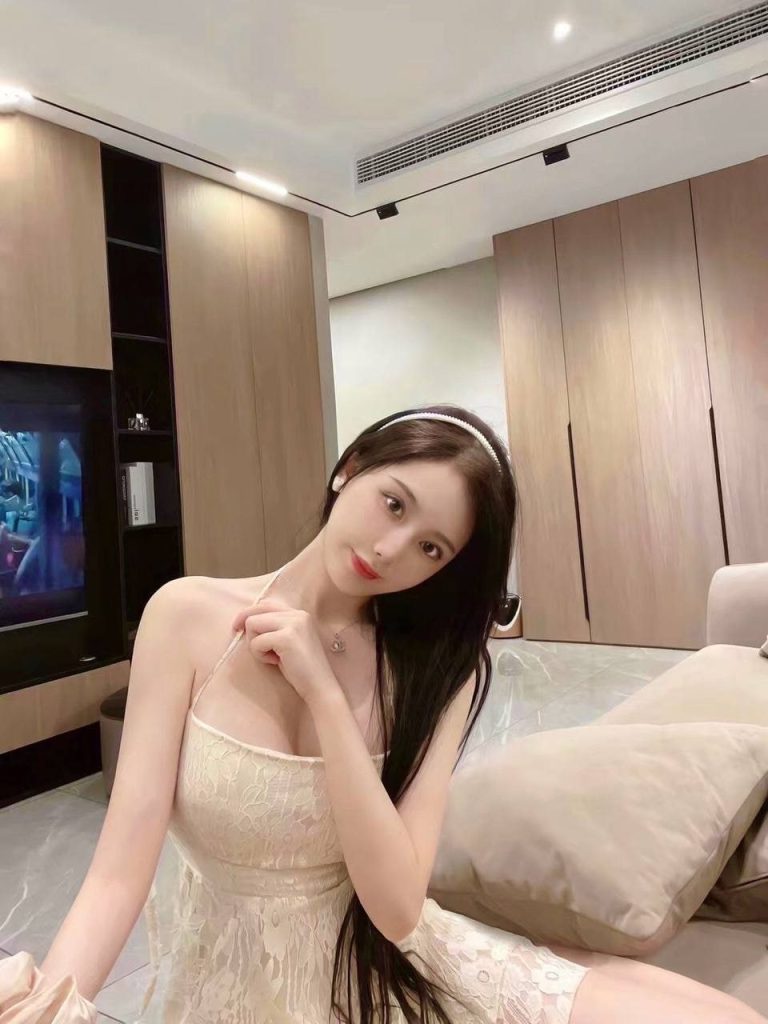 上海外围02年领家baby相关配图
