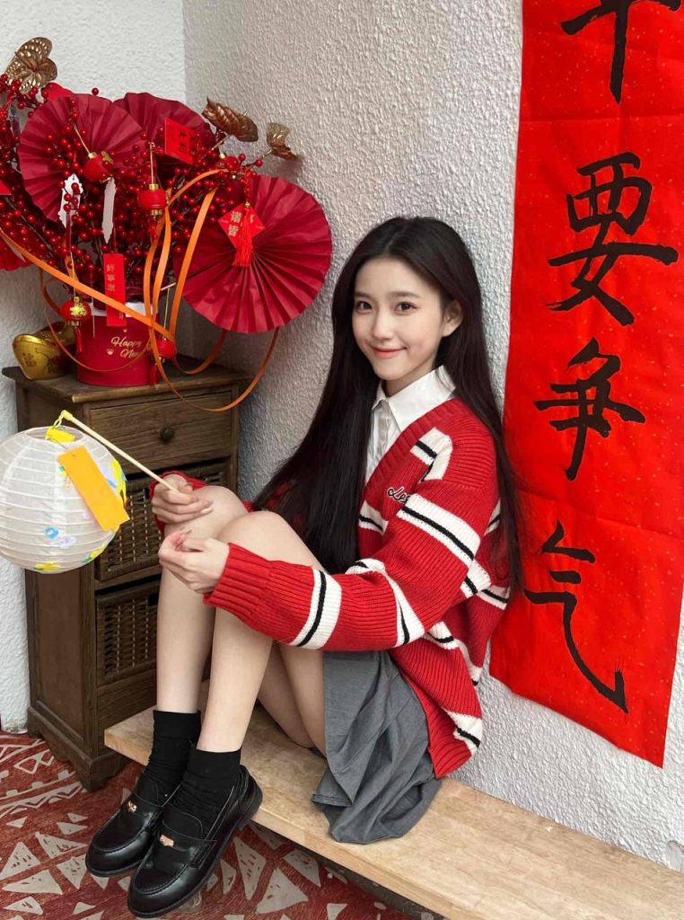 深圳外围06高中生刚下海相关配图