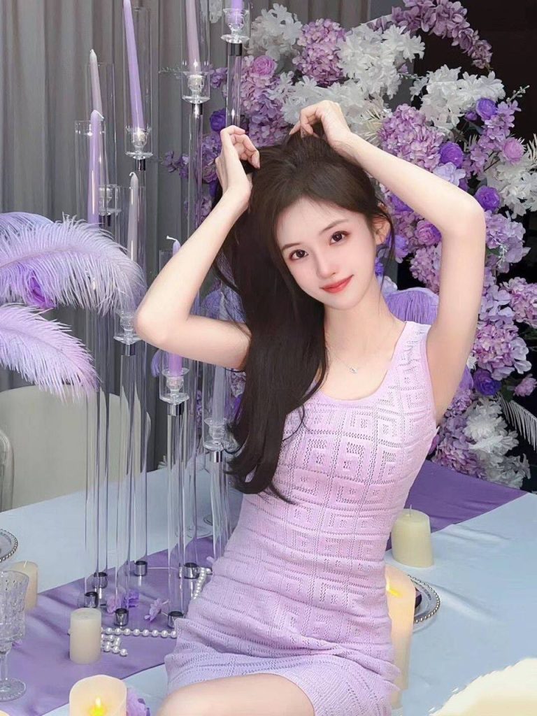 重庆外围170美院学妹兼职相关配图