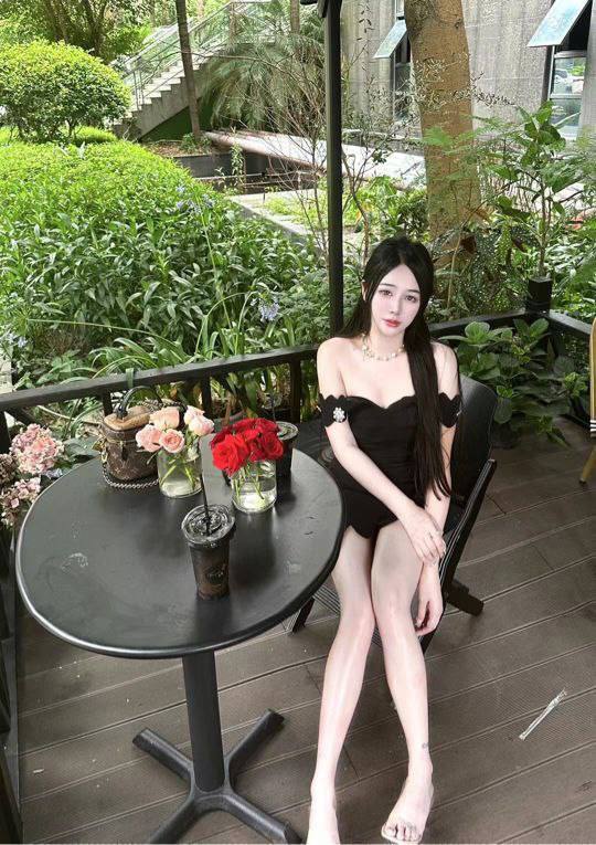 福州外围网红美少女可盐可甜