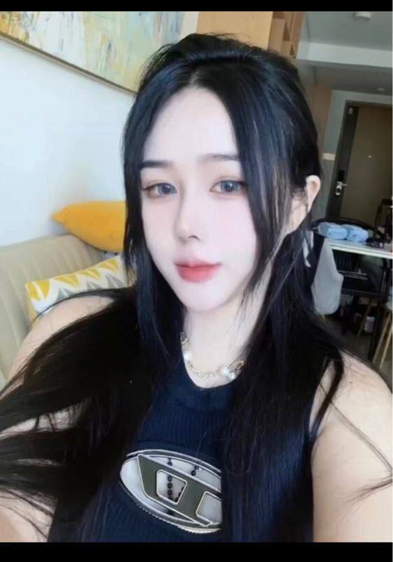福州外围网红美少女可盐可甜相关配图