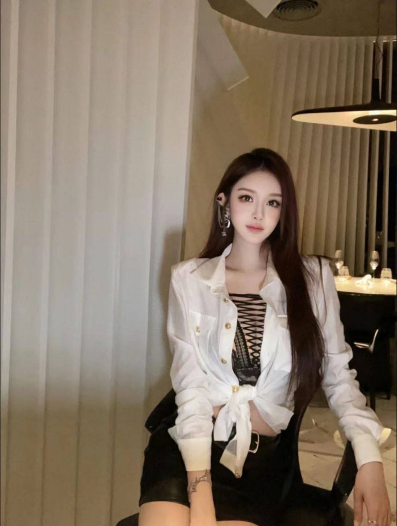 西安外围有颜值有身材极品性感女郎相关配图