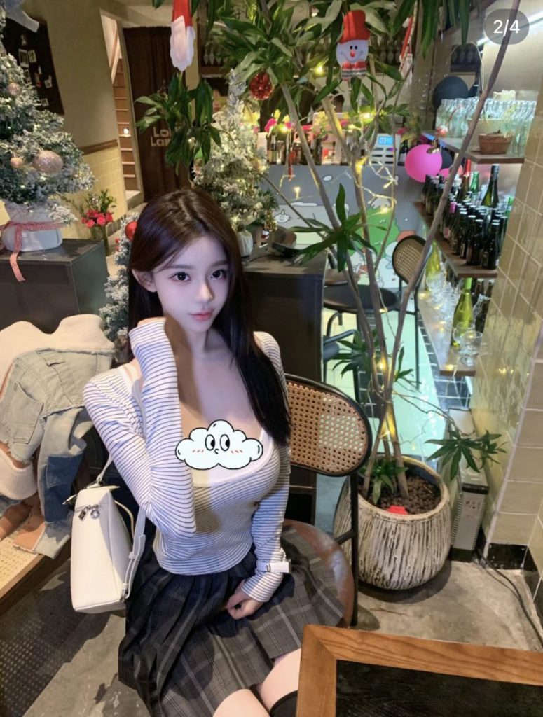 昆明外围梓琳➕天使宝贝 抖音网红171D相关配图
