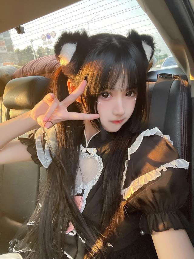 苏州外围06 165C 肤白萝莉 筷子腿小蛮腰相关配图