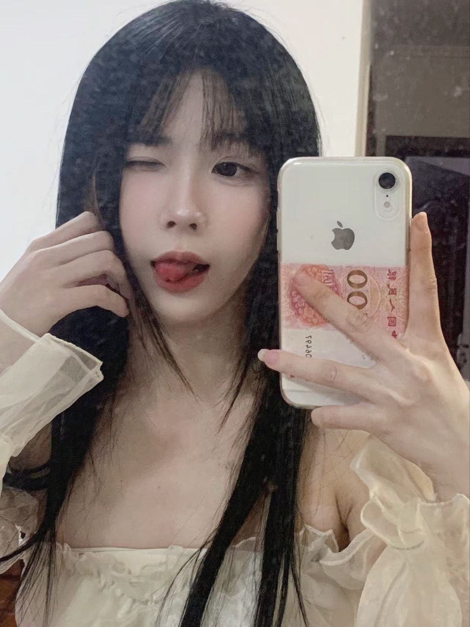 重庆外围05年在校生 兼职温柔恬静乖乖女