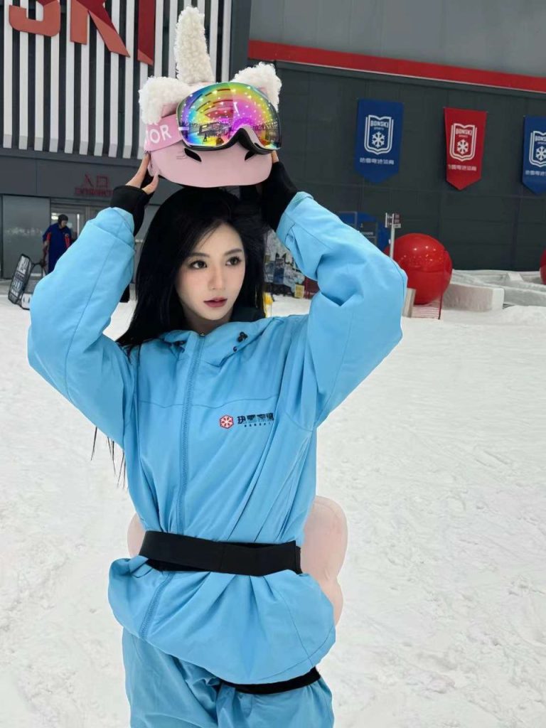 杭州外围圈外女友乖巧又可爱相关配图