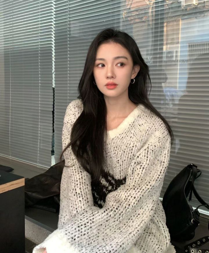 深圳外围177天然E 01年性感美唇相关配图