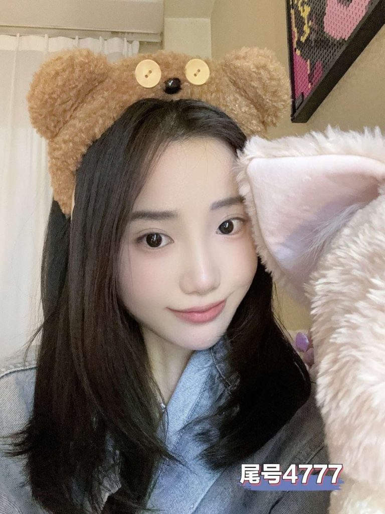 北京外围00后 清纯瘦小类型，筷子腿，蚂蚁腰相关配图