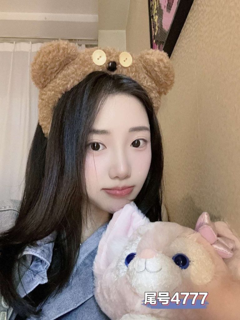 北京外围00后 清纯瘦小类型，筷子腿，蚂蚁腰相关配图