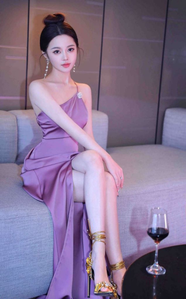 上海外围爱笑的甜美女孩大二在校生兼职相关配图