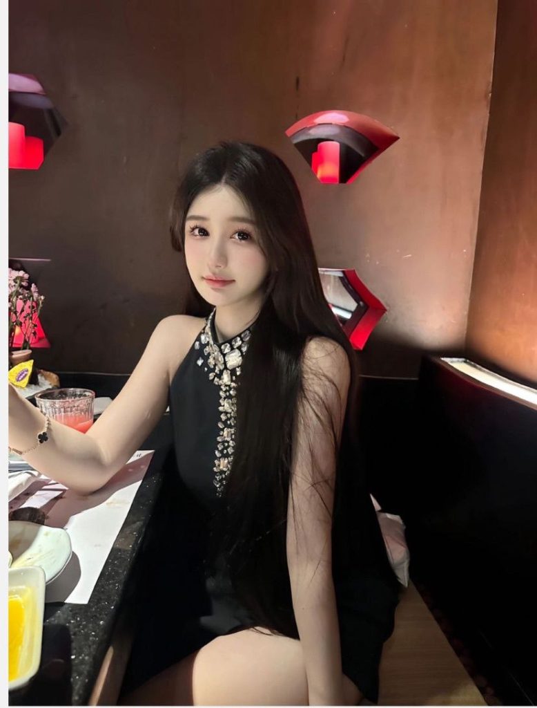 上海外围爱笑的甜美女孩可纯可欲相关配图
