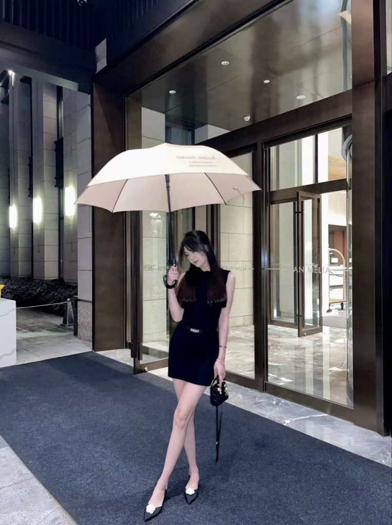 上海外围03在校生兼职美少女甜酥嗲妹妹相关配图
