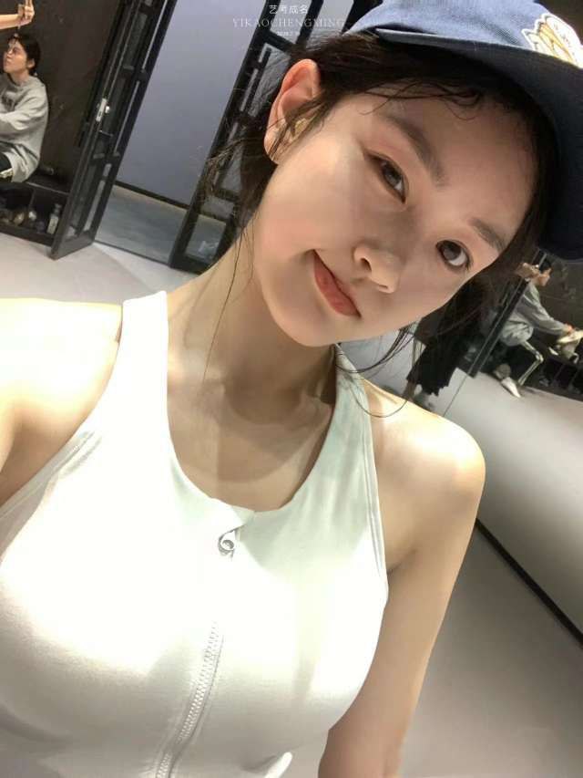 杭州外围04童颜巨乳服务超好