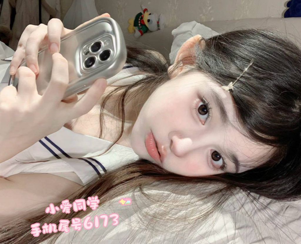 上海外围普陀大圈天然白🐯三点全粉名器馒头相关配图