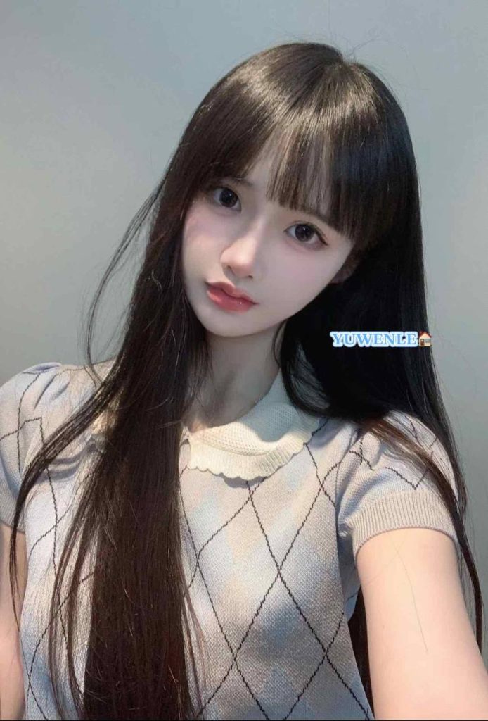成都外围张元英同款纯欲音乐学院学院学生清纯乖巧相关配图