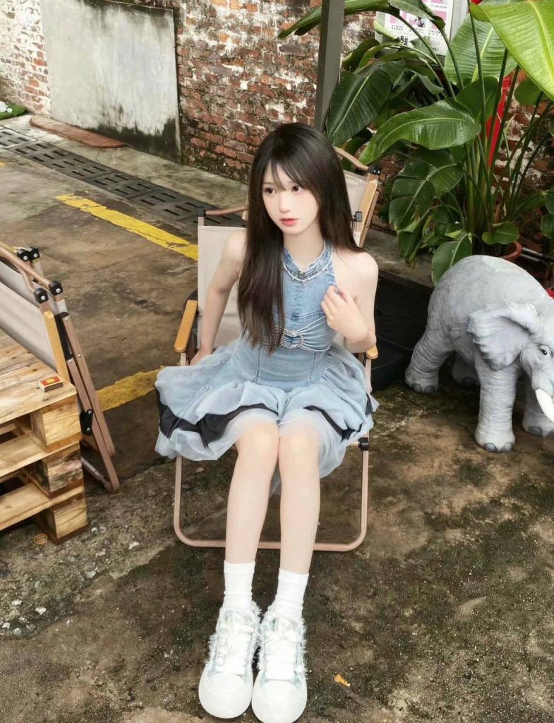 杭州外围03白小纯初次兼职可爱jk少女相关配图