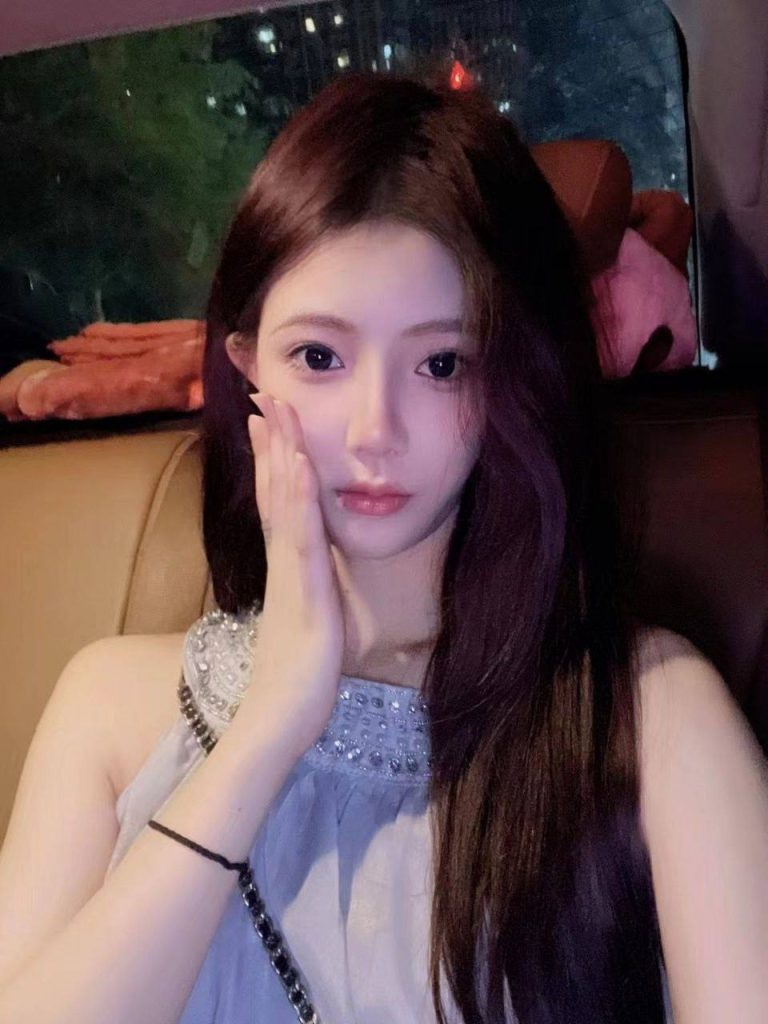 广州外围小甜甜165纯欲女友极品白小纯兼职相关配图