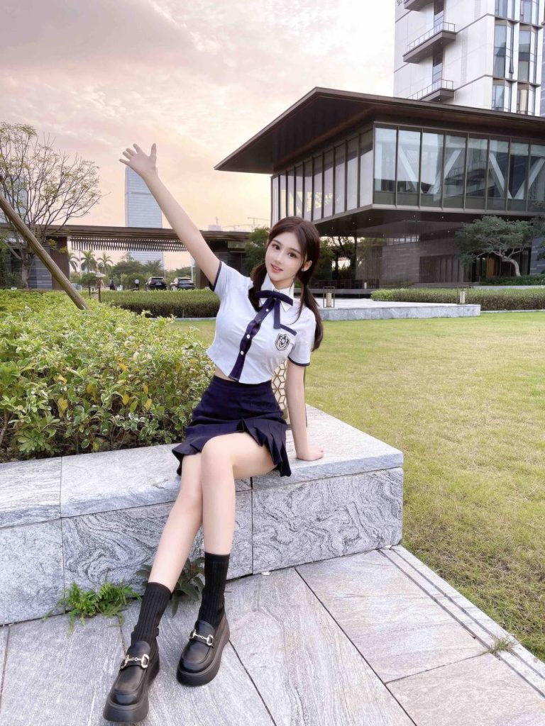 广州外围04兼职学生猫猫 166E童颜巨乳相关配图