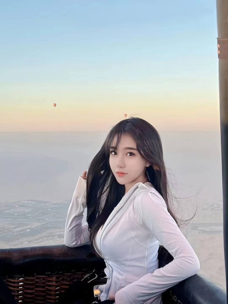 常州外围舞蹈系一字马 软萌女友feel-相关配图