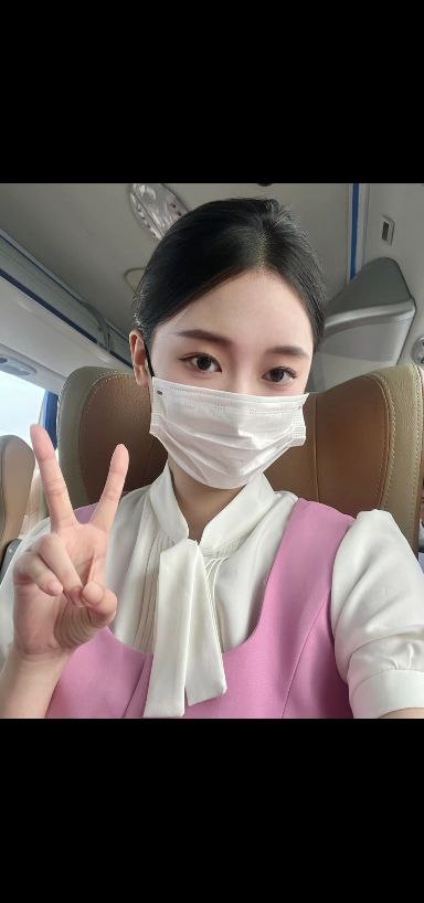 上海外围 00后空姐小七相关配图