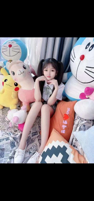 上海外围长宁兼职学妹咩咩相关配图