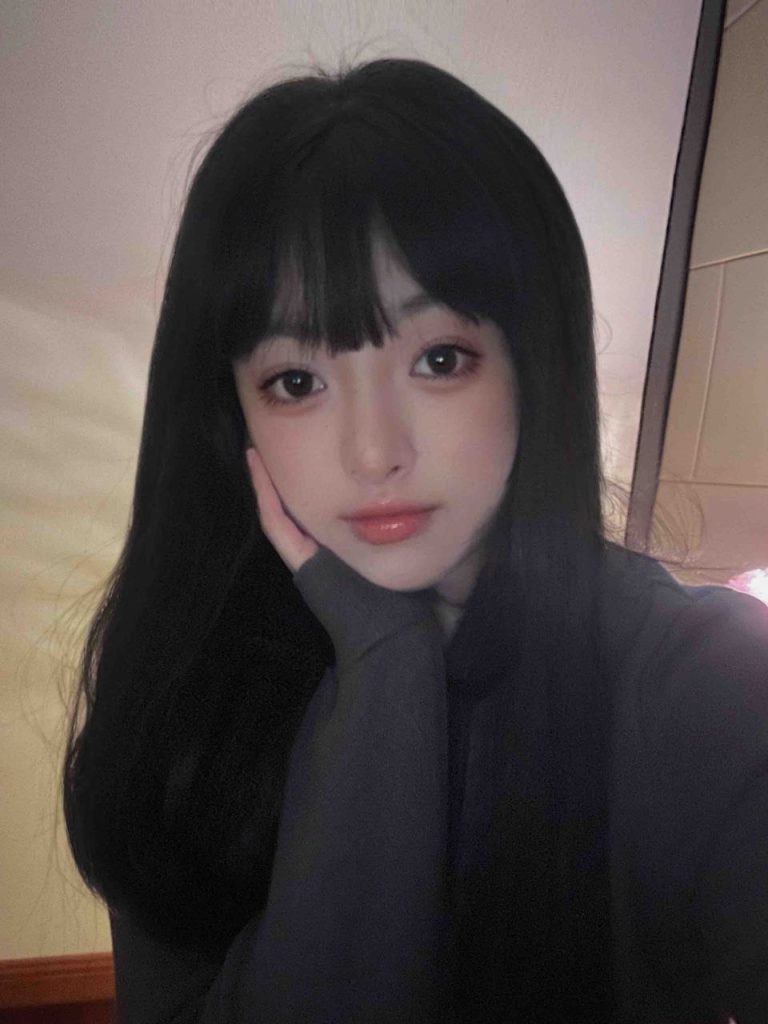 南京外围超级品纯欲系小女友相关配图