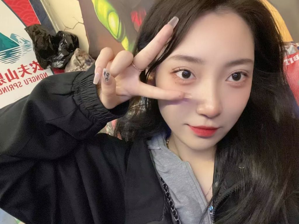 天津外围04小白兔刚出校门女大学生相关配图