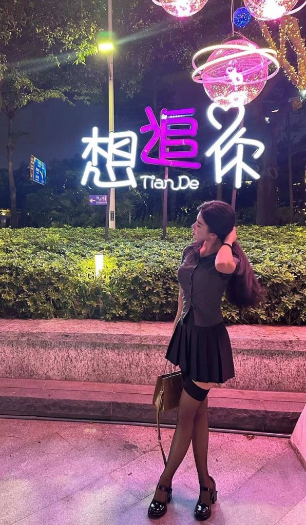 广州外围瑶瑶 173清纯零整美术学院校花相关配图