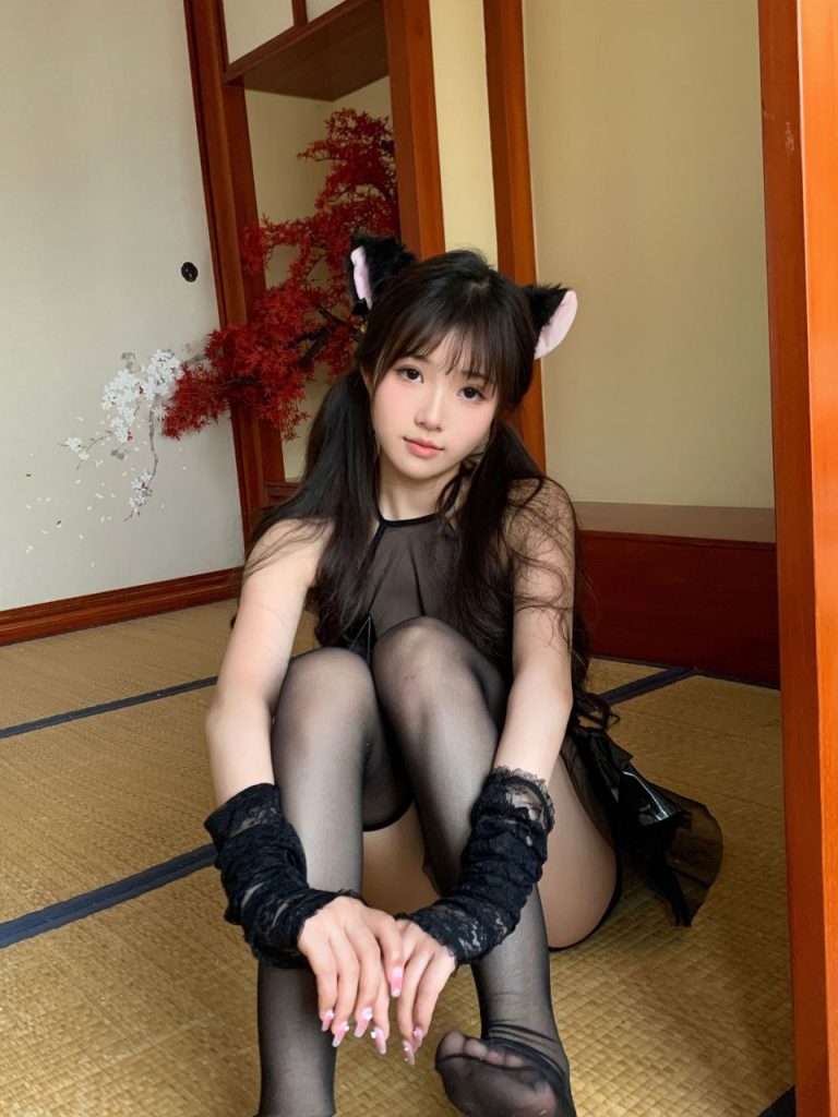 深圳外围南山04极品小萝莉虎牙妹纯兼职新人相关配图