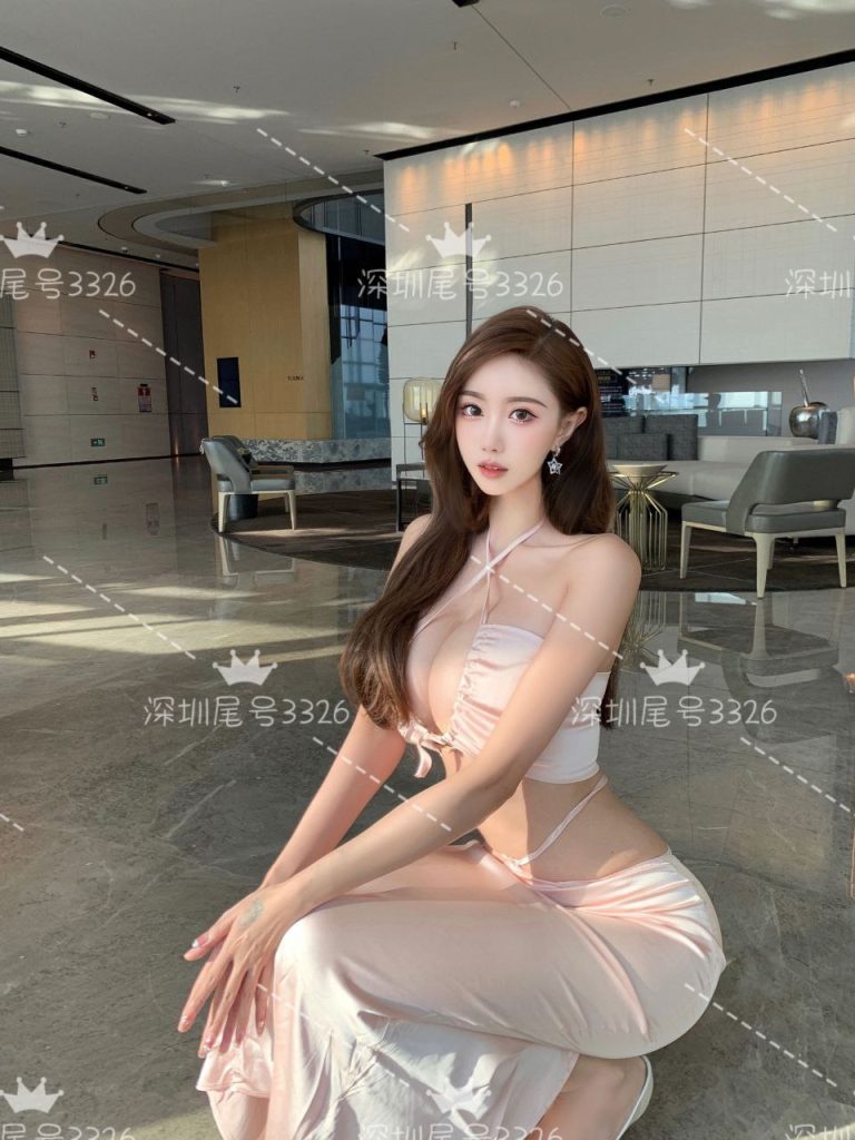深圳外围180F漫画腰無赘肉相关配图