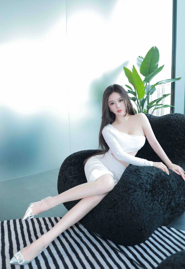 杭州外围06性感御姐完美身材精致面孔相关配图