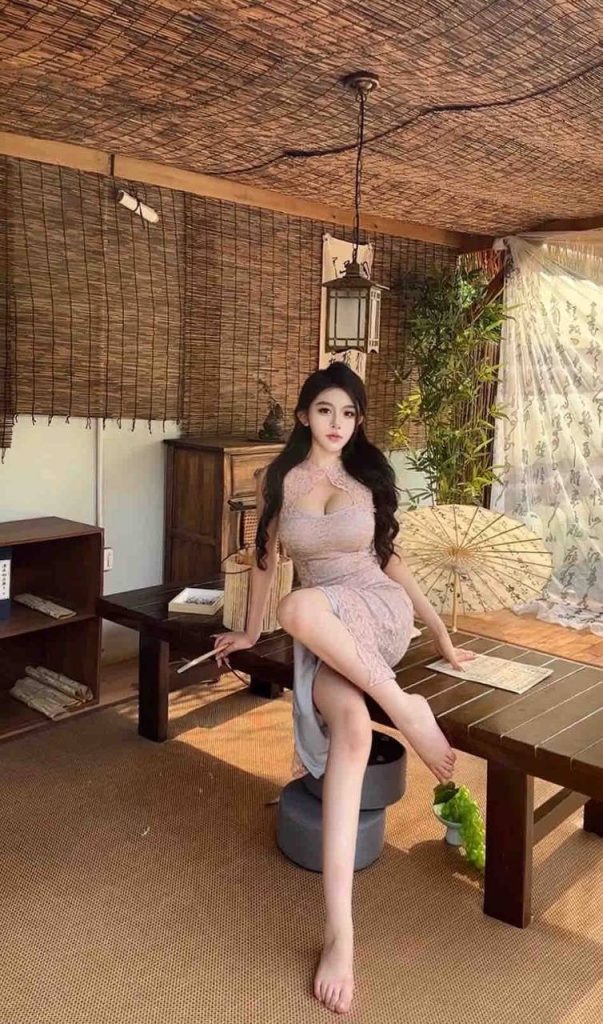 南京外围 04年女友体验各种风格相关配图