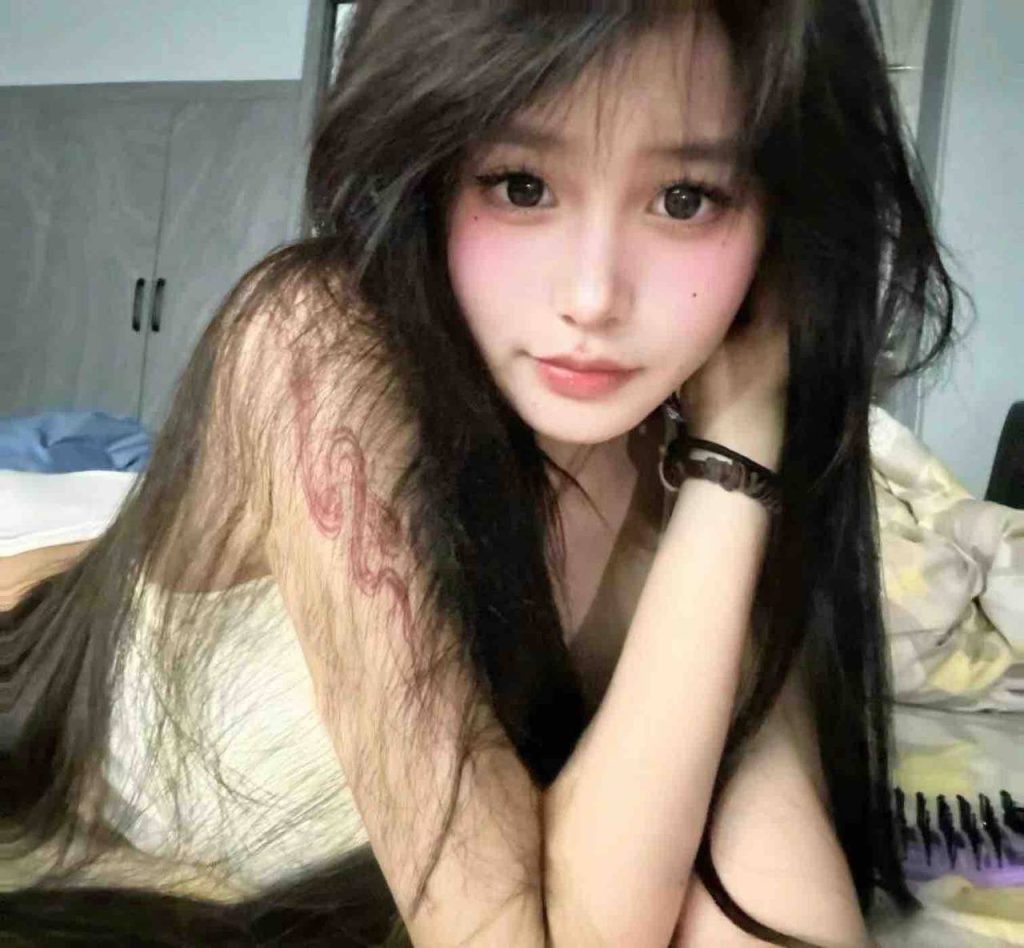 无锡外围 气质性感 性格温柔  声音甜美 女友feel相关配图