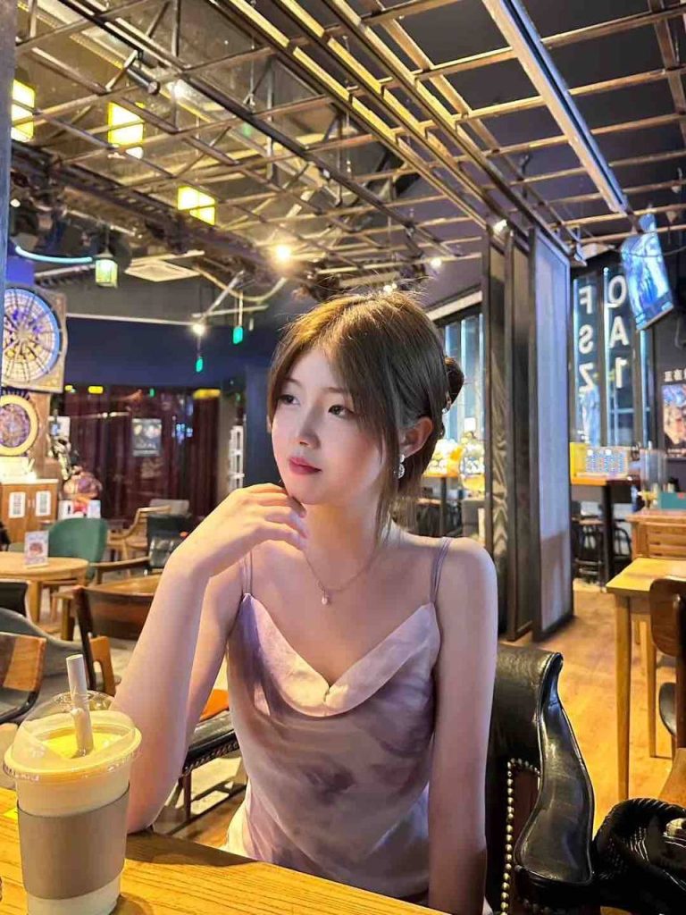 无锡外围06学妹天然大长腿相关配图