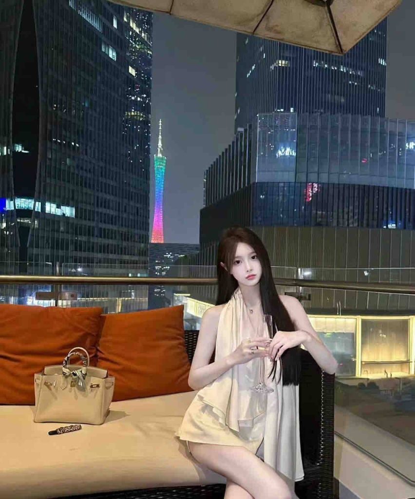 北京外围 03校花 素颜清纯 肤白音甜相关配图