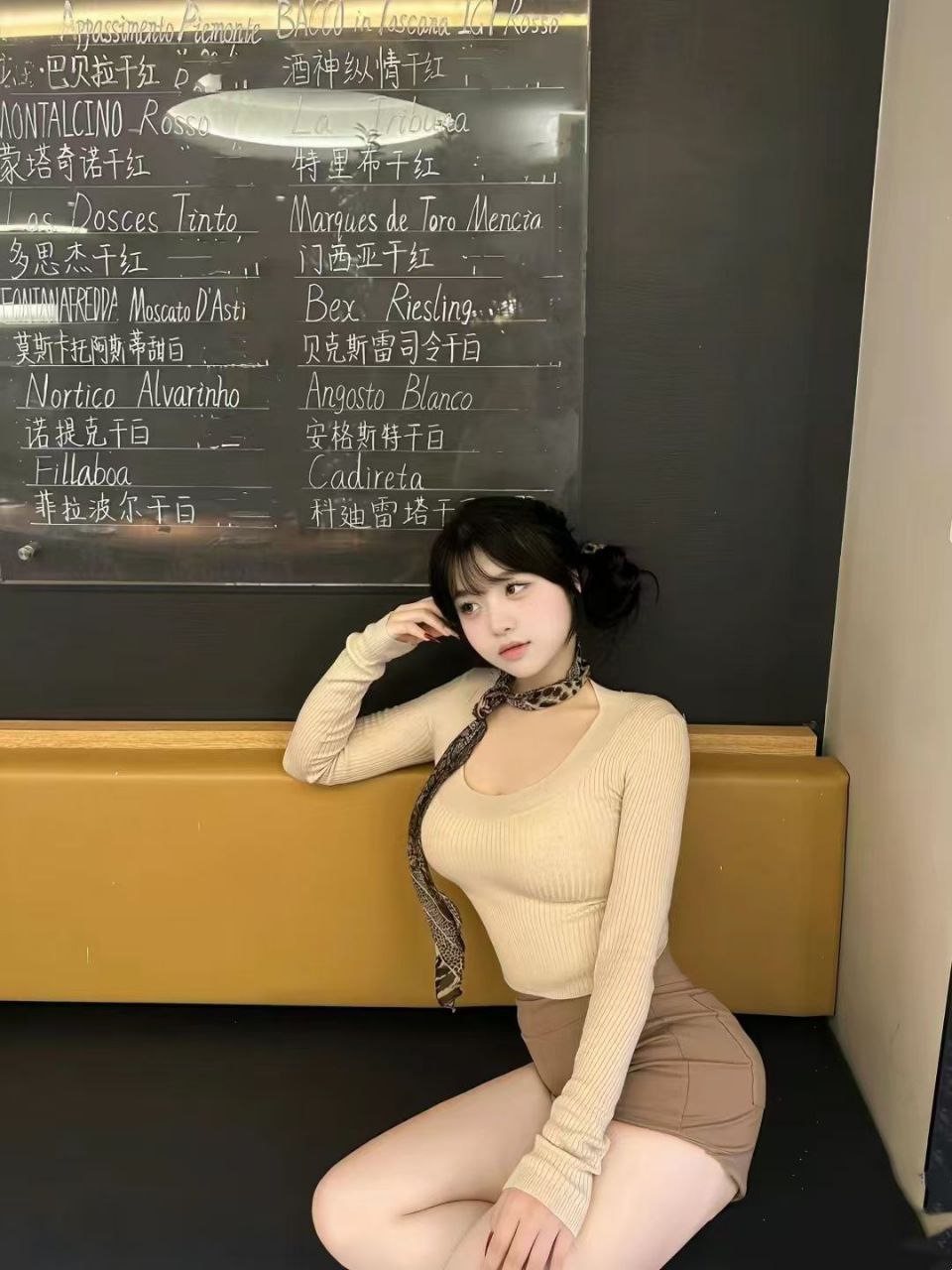厦门外围 纯天然E罩杯超级大奶学生妹