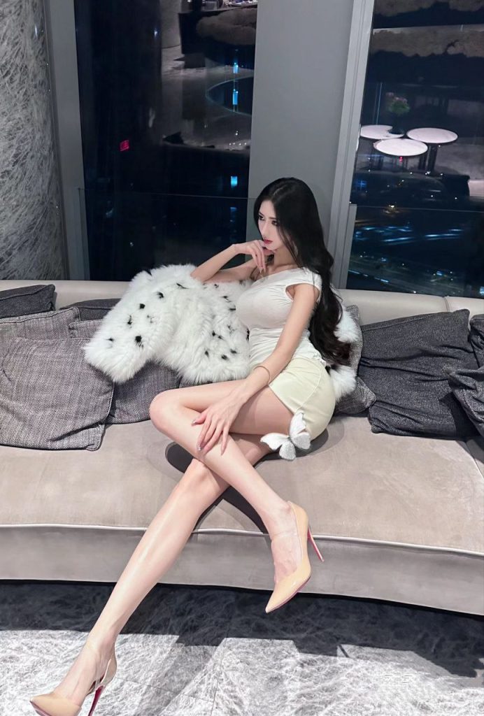 杭州外围 177混血儿欧美身材前凸后翘相关配图