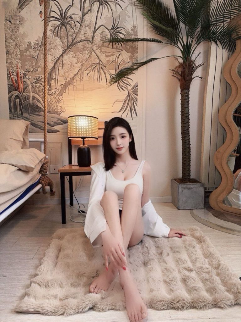 北京外围 05美院大一新生兼职气质型学妹相关配图