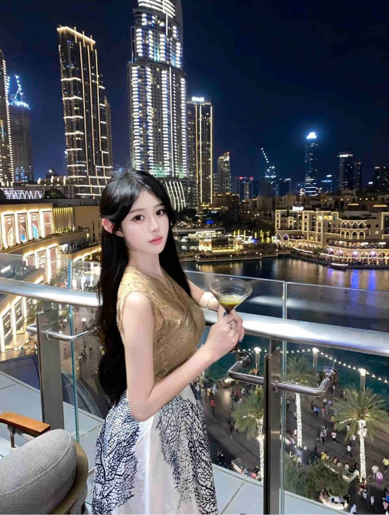 北京外围 03校花女神 完美身材双商在线相关配图