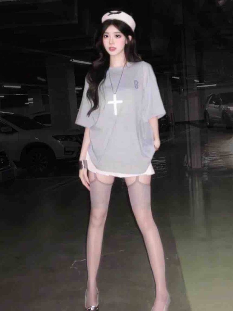 西安外围 03学妹 腼腆可爱 极致反差相关配图
