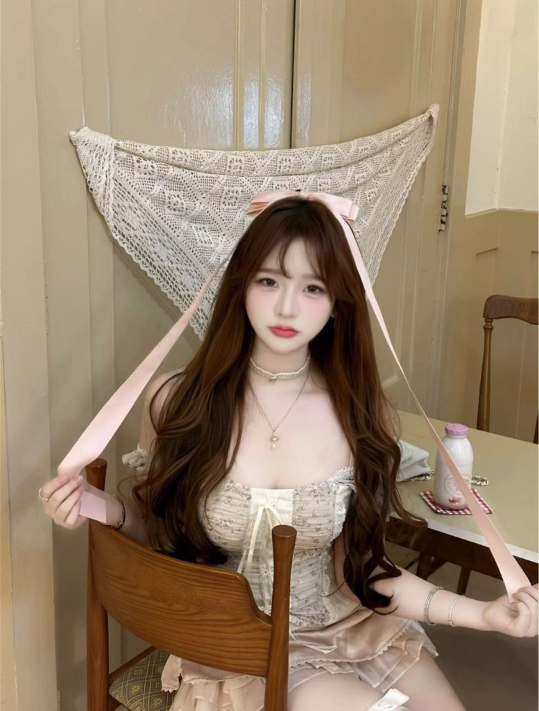 深圳外围 首开极品童颜巨🐻楚楚 07元气少女相关配图