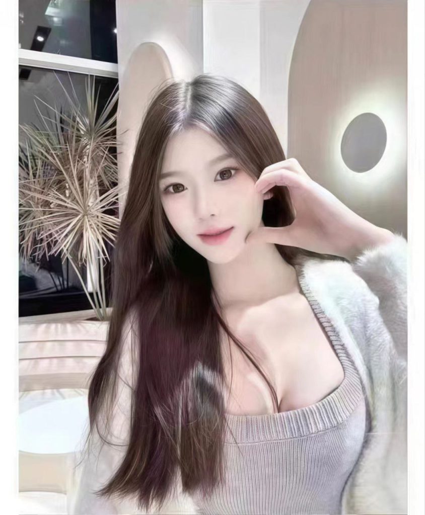 上海外围 07学生兼职 艾克 纯天然肤白貌美大长腿相关配图